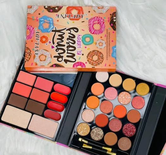 ANYLADY 2-in-1 Makeup Kit – Eyeshadow Palette + Blush, Lip Colors & Highlighter | All-in-One Professional Makeup Palette for Daily & Party Look